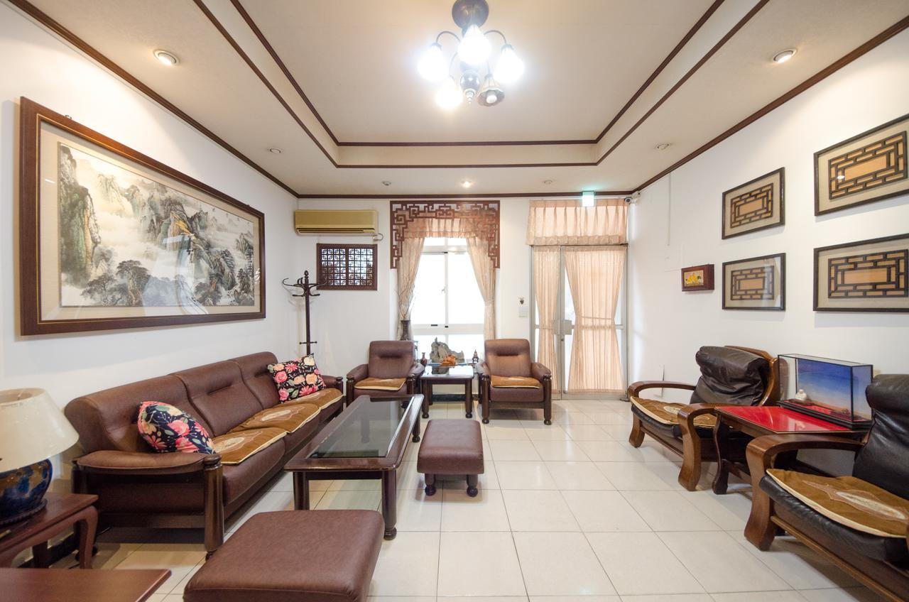 Tainan Travel Inn - Chenggong Univ. Экстерьер фото
